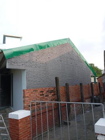 鐵皮屋頂漆，防水漆，圍籬，室內油漆都有承做 - 