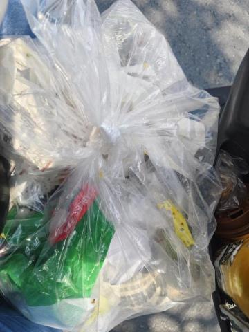 安安個人清潔工作室 - 收垃圾