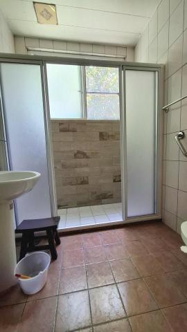 古意人ㄟ土水師 - 乾濕分離施作淋浴拉門後