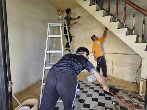 蔡軒居家環境規劃 - 牆面批土 油漆粉刷 蔡軒居家環境規劃 - 牆面批土 油漆粉刷