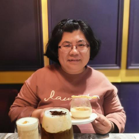 提供煮飯電鍋服務的專家謝宜芳