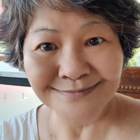 提供養狗貓服務的專家甘芊蔚