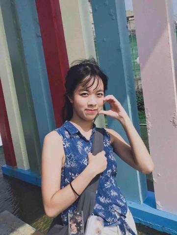 提供姐姐服務的專家簡嘉妤