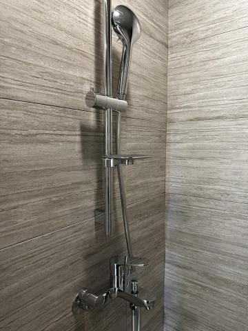 潔佳裝潢細清有限公司 - 蓮蓬頭淋浴支架鍍膜