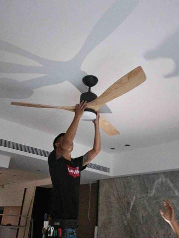 政勳 - 吊扇燈安裝