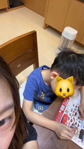 陳念咨 - 兒童美語上課