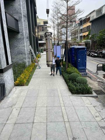 政勳 - 戶外大型燈具安裝