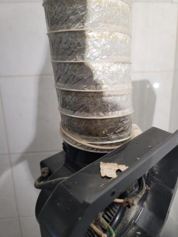 周秋宏 - 汰換舊有排氣扇