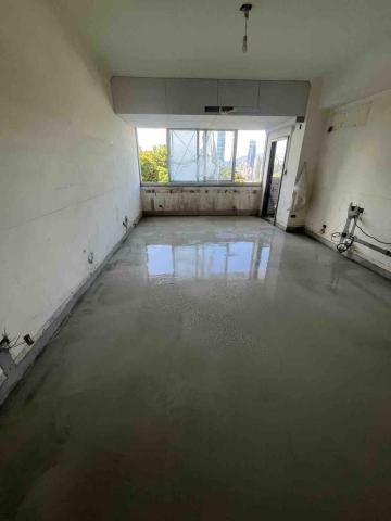 凱玹企業社 - 自平水泥（剛施工完. 尚未乾燥）