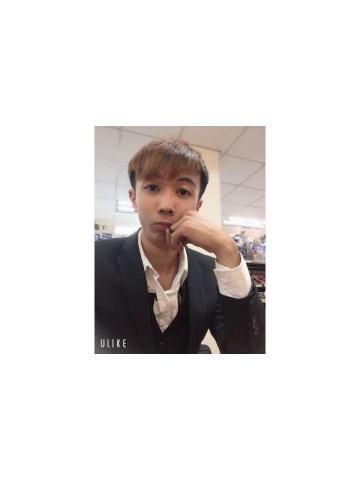 提供cnc服務的專家黃冠穎