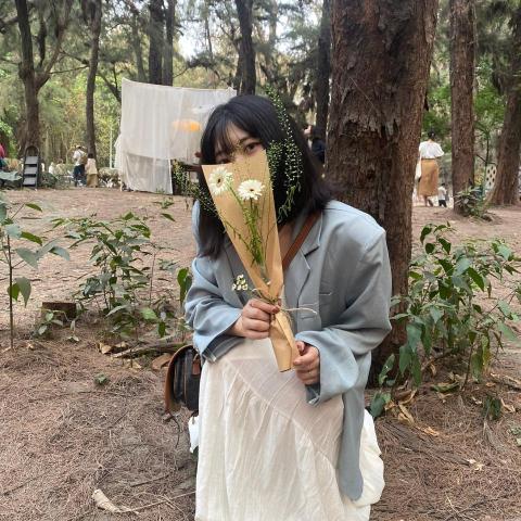 提供配音服務的專家陳謙函