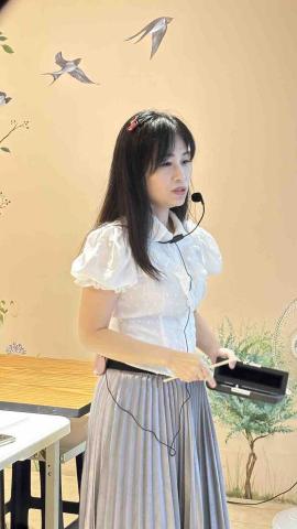 郭奕均 - 受邀演講