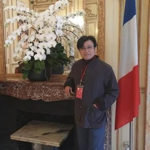 提供藝術攝影服務的專家黃勝鳴