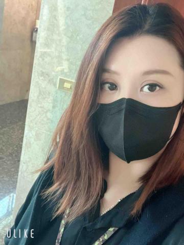 米娜娃婷萱彩妝老師