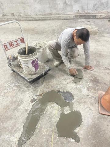 久柘裝修工程 - 地下室車道地面修補