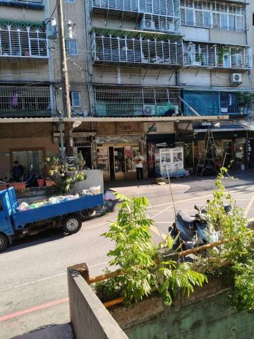 慧昇鐵皮屋工程行 - 樹林大慶街.老三店.雨棚換新 慧昇鐵皮屋工程行 - 樹林大慶街.老三店.雨棚換新