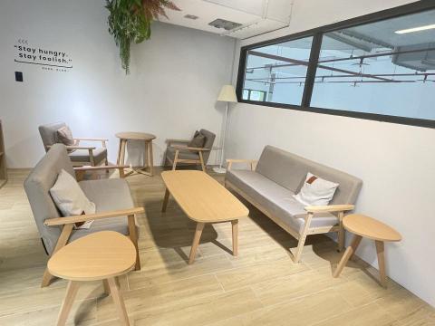 究毛家JoMoHome - 休息等待區