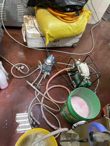 水科技測漏(免挖牆壁) - 灌注修復中 水科技測漏(免挖牆壁) - 灌注修復中