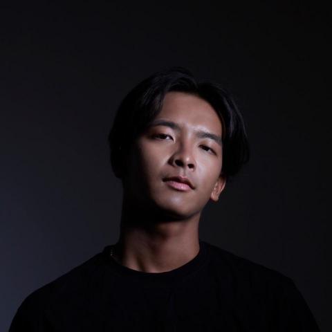 提供8818訂位服務的專家何冠毅