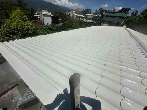 江的油漆 - 塗完紅丹漆後