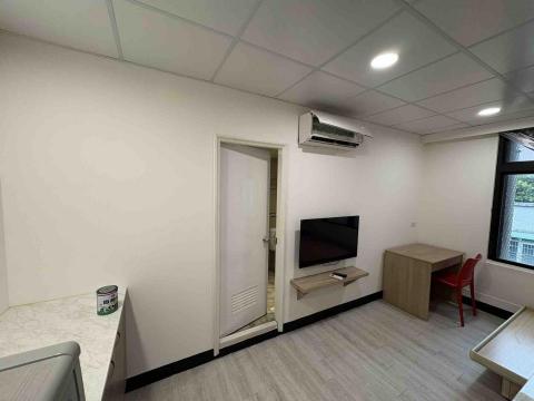 詹文欽，兆基屋管 - 