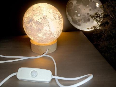 悅澤3D列印工坊 - 月亮燈商品