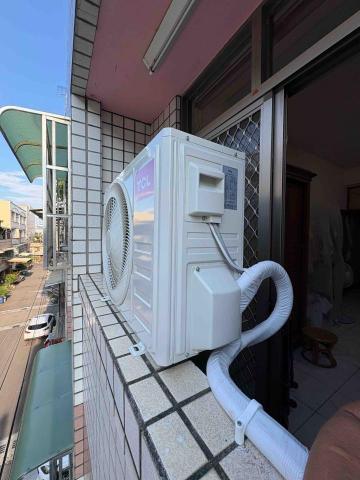 呈淨冷氣清洗專家 - TCL 50安裝