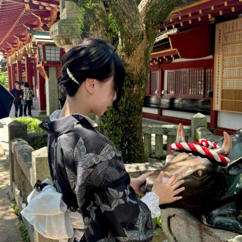 提供證件照服務的專家Yu