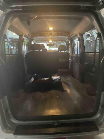 提供uber外送員服務的專家信任運輸