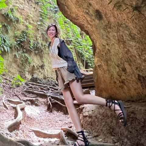 提供晚班兼職服務的專家Chen