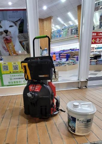 周秋宏 - 美沃其專業通管機