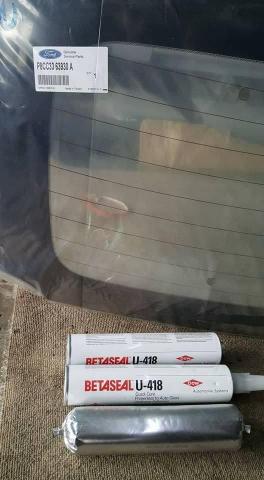 佳展汽車玻璃行 - 