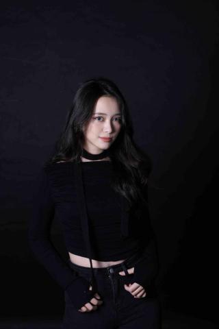 提供攝影鏡頭服務的專家Christy