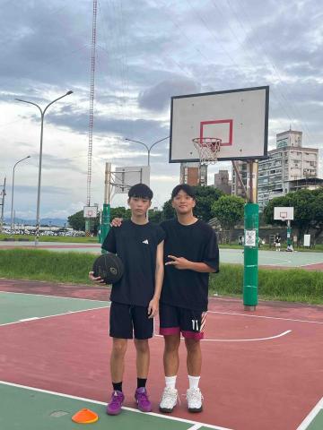 Coach Oscar 專業籃球訓練🏀 - 