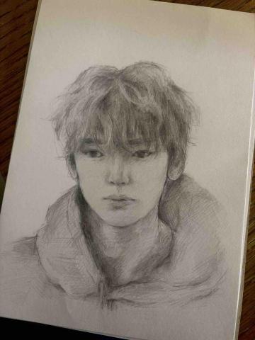 周芷萱 - 素描作品