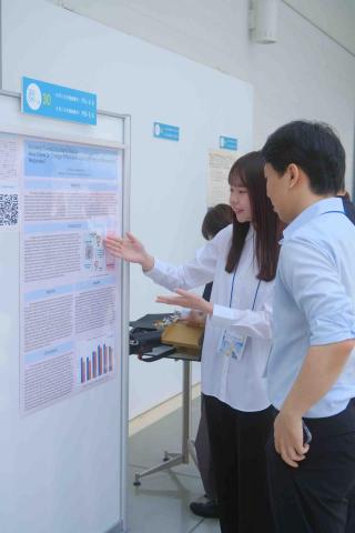 李芷葳 - 至日本發表研討會論文