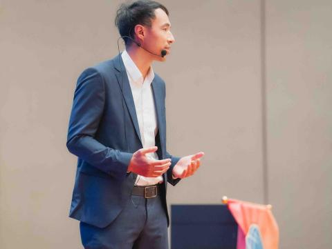 周Jonathan - Toastmasters 英文演講