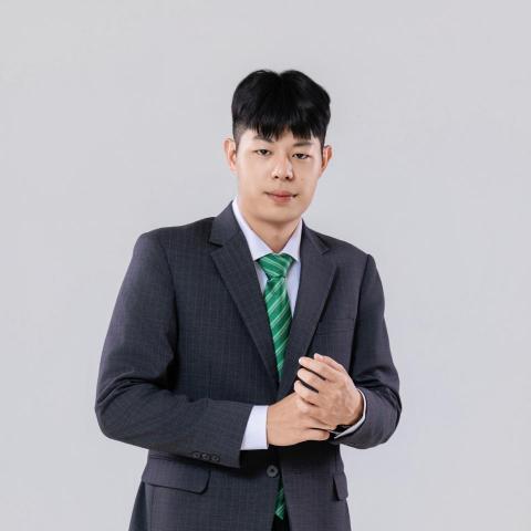 提供影音電影服務的專家剪輯師 Howard