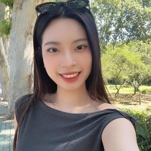 提供23服務的專家Cindy