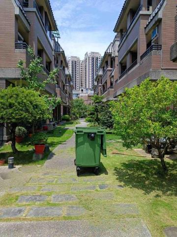 建堂環境工程行 - 社區庭院