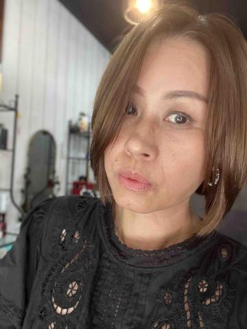 提供美髮服務的專家楓鈴髮藝