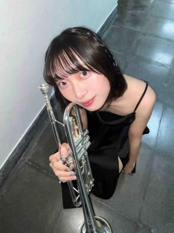 陸以琳 - 擅長樂器演奏（小號 長笛）