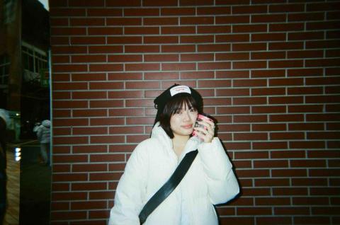 提供aveda純香洗髮精服務的專家Mary