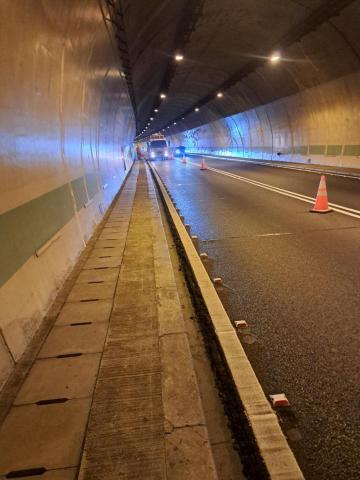 FRP玻璃纖維防水、室內外防水、內外牆油漆、仿石漆、侷限空間 - 國道修補 FRP玻璃纖維防水、室內外防水、內外牆油漆、仿石漆、侷限空間 - 國道修補