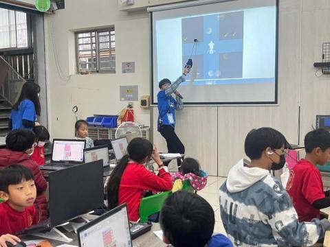 常允珍 - PAIA程式教學 魷來魷去