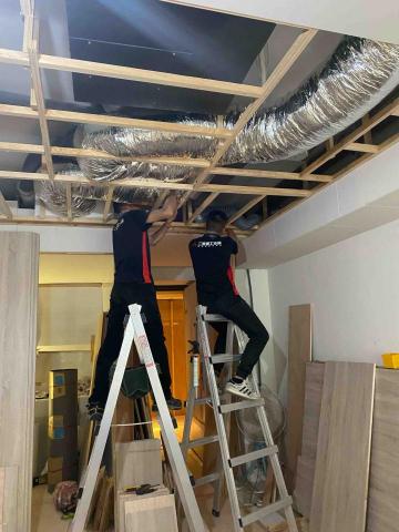 虹詮冷氣空調工程行（冷氣出租） - 埋入式冷氣安裝～配軟管