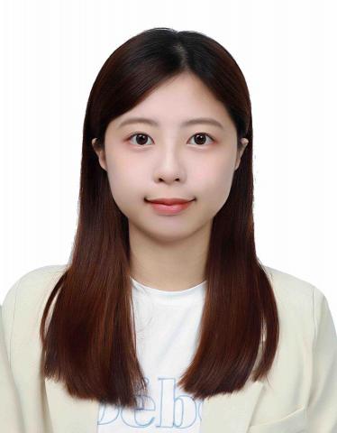 提供衝浪入門服務的專家YICHEN LEE