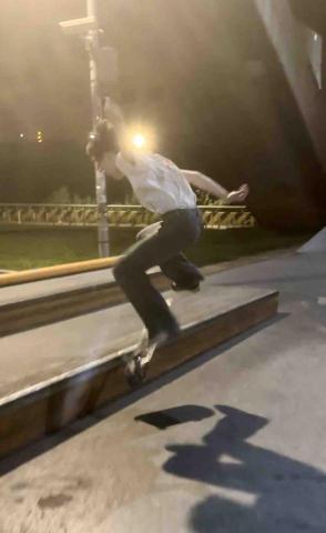 藍博彥 - 道具招：kickflip fs 50-50