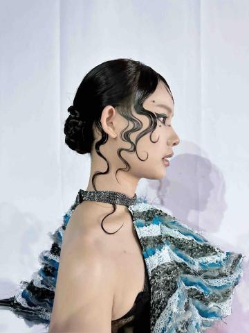 裴秋芳 - 服裝系髮型師 裴秋芳 - 服裝系髮型師