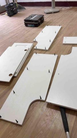 好工人拆除裝修團隊 - 廚櫃組裝施工前